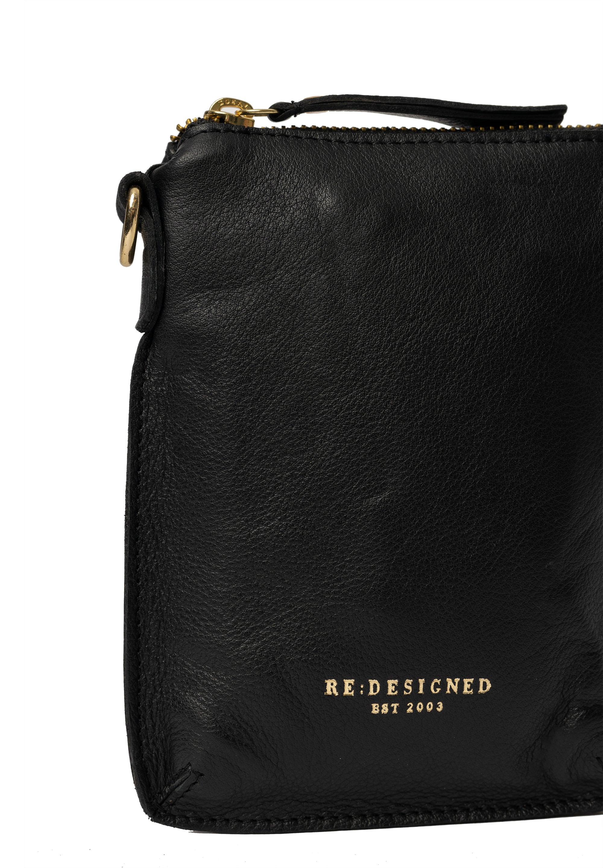Fillis Mini Bag, mobilveske fra Re:Designed By Dixie i fargen Sort, nærbilde