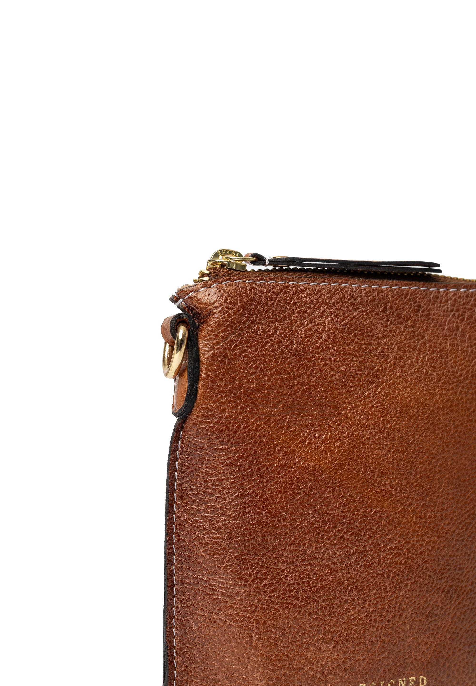 Fillis Mini Bag, mobilveske fra Re:Designed By Dixie i fargen Walnut, nærbilde