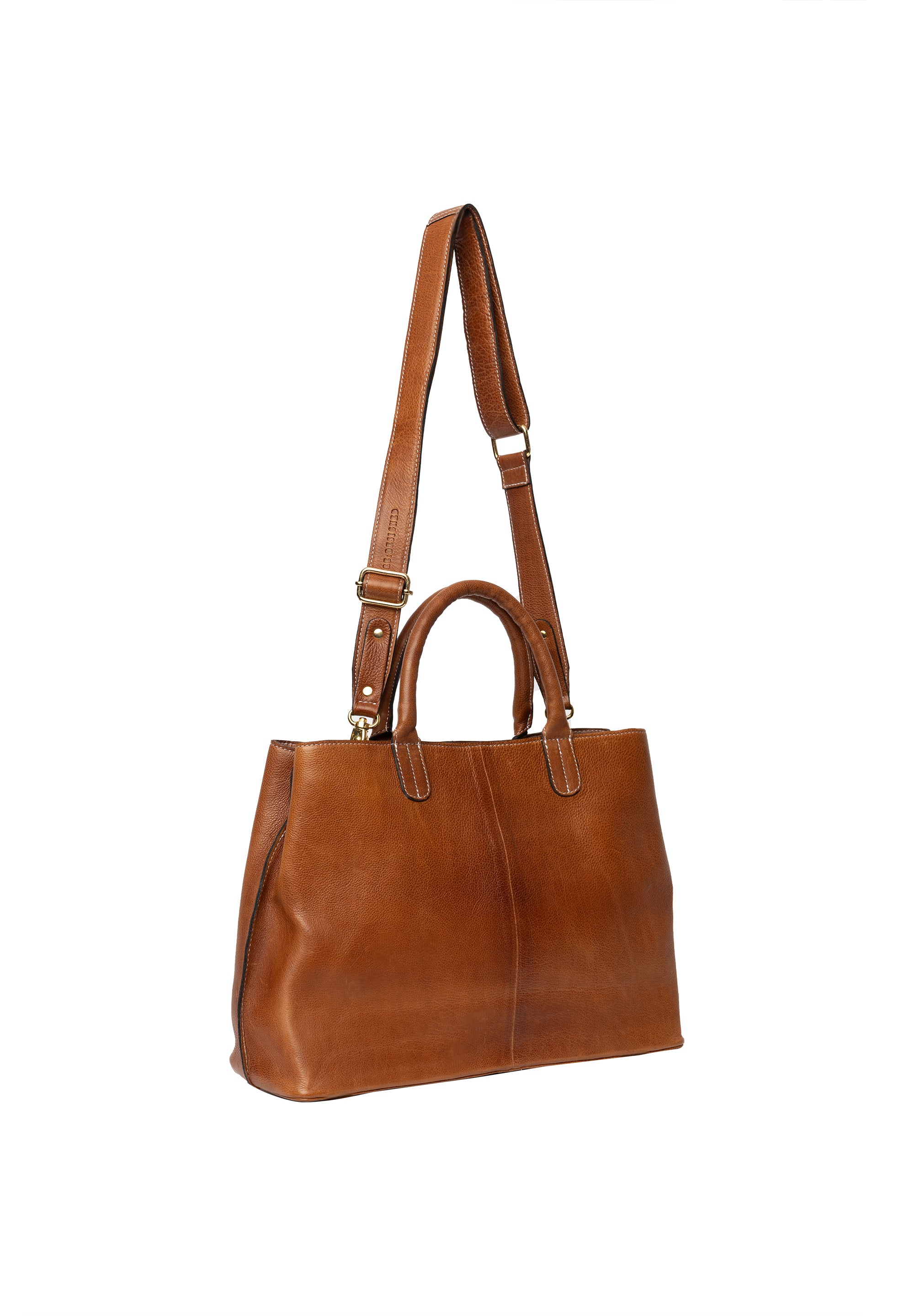 Fafali Bag, stor skinnveske fra Re:Designed By Dixie i fargen Walnut, vist skrått fra siden med langreim
