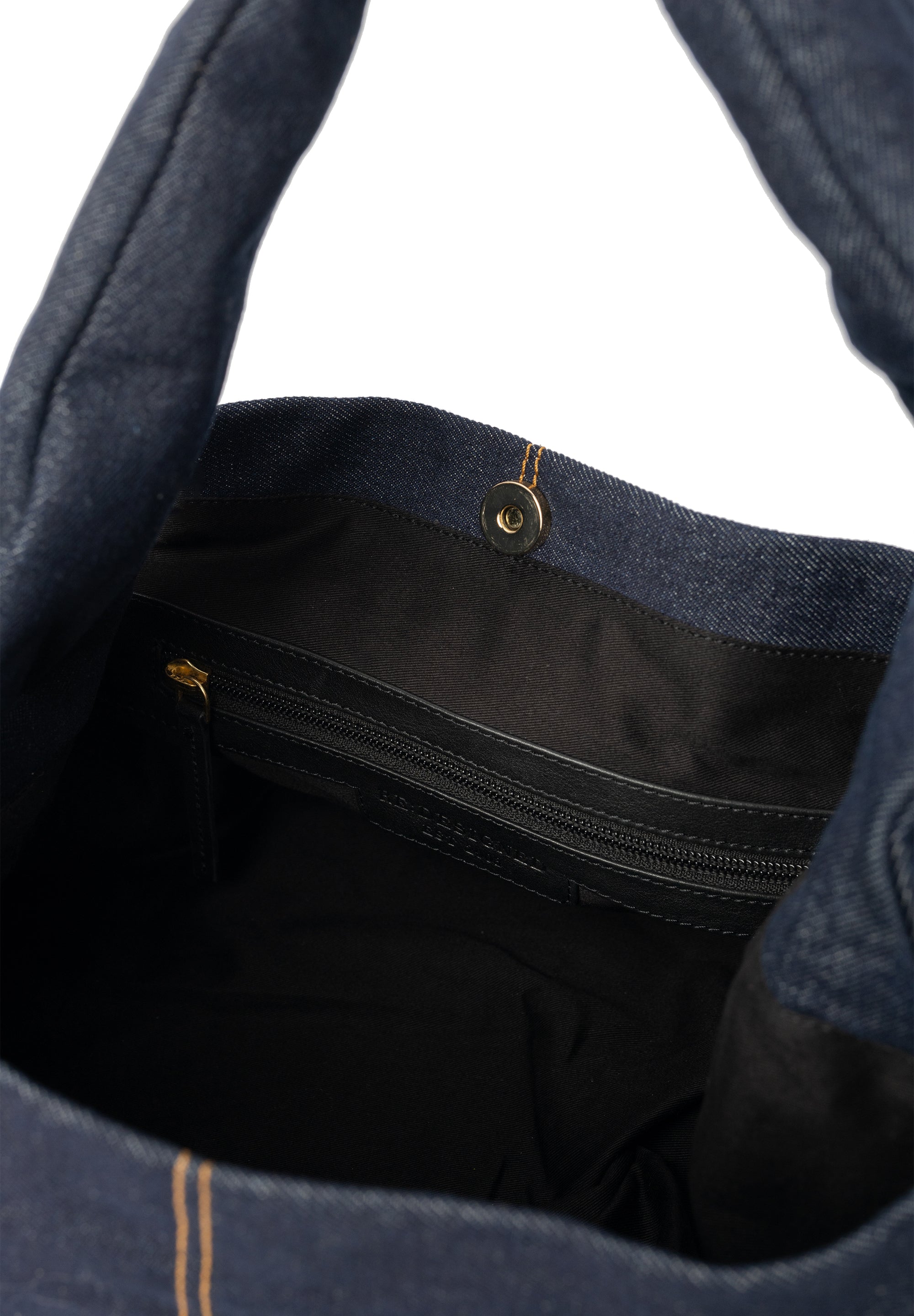 Emery Big Denim, veske fra Re:Designed By Dixie i fargen Denim Blå, vist åpen