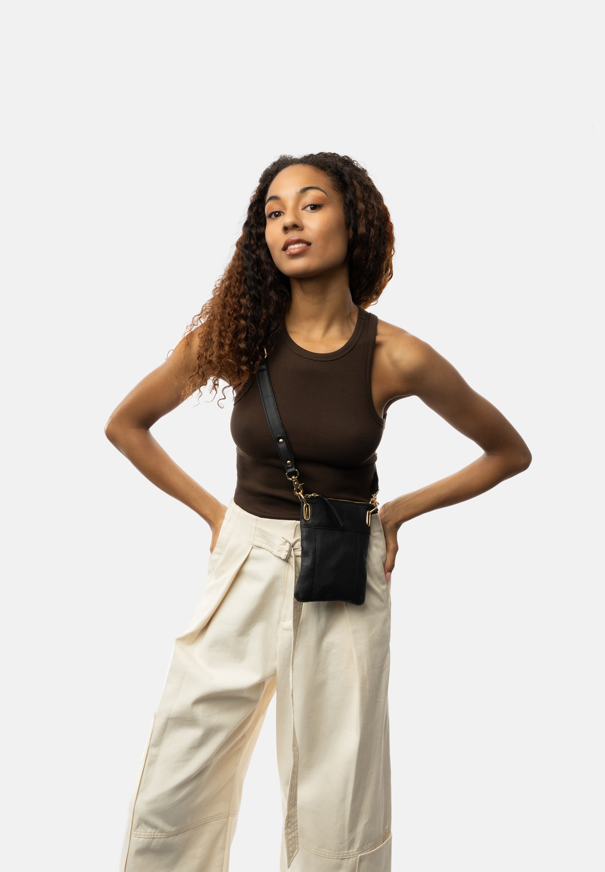 Skinnveske | Crossbody | Sort | Homai Small