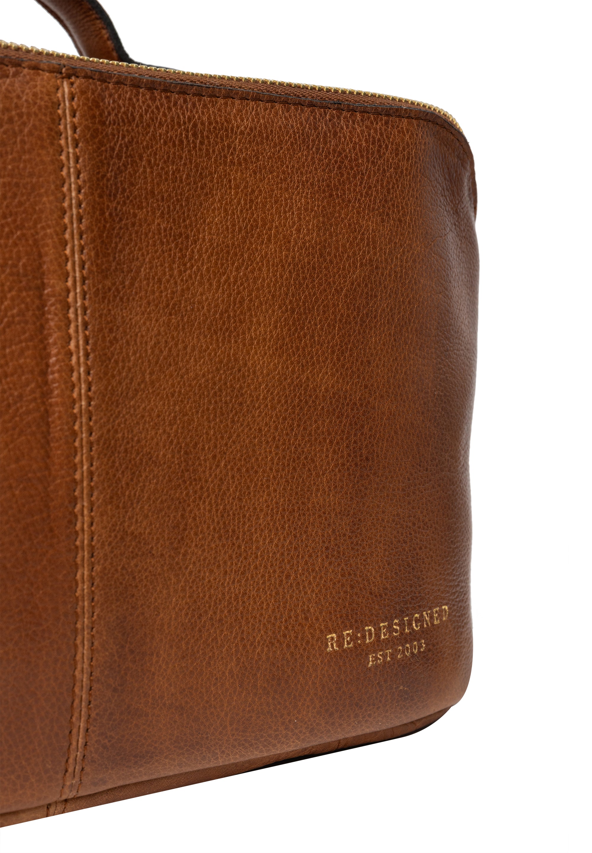 Halima Big Toalettveske – Skinn, Stor, Walnut/Gull