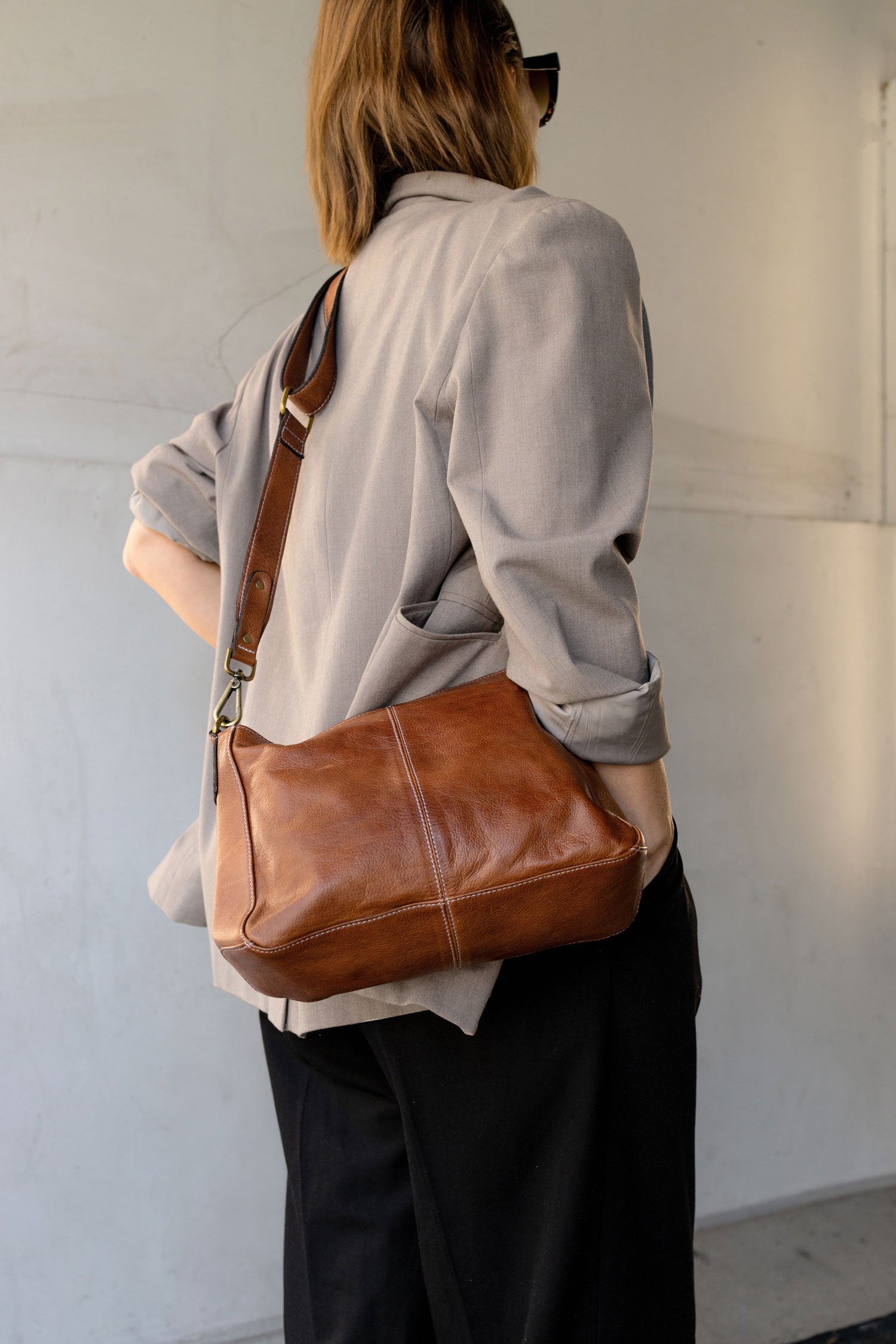 Crossbody veske | Walnut | Romslig | Lise Small Bag
