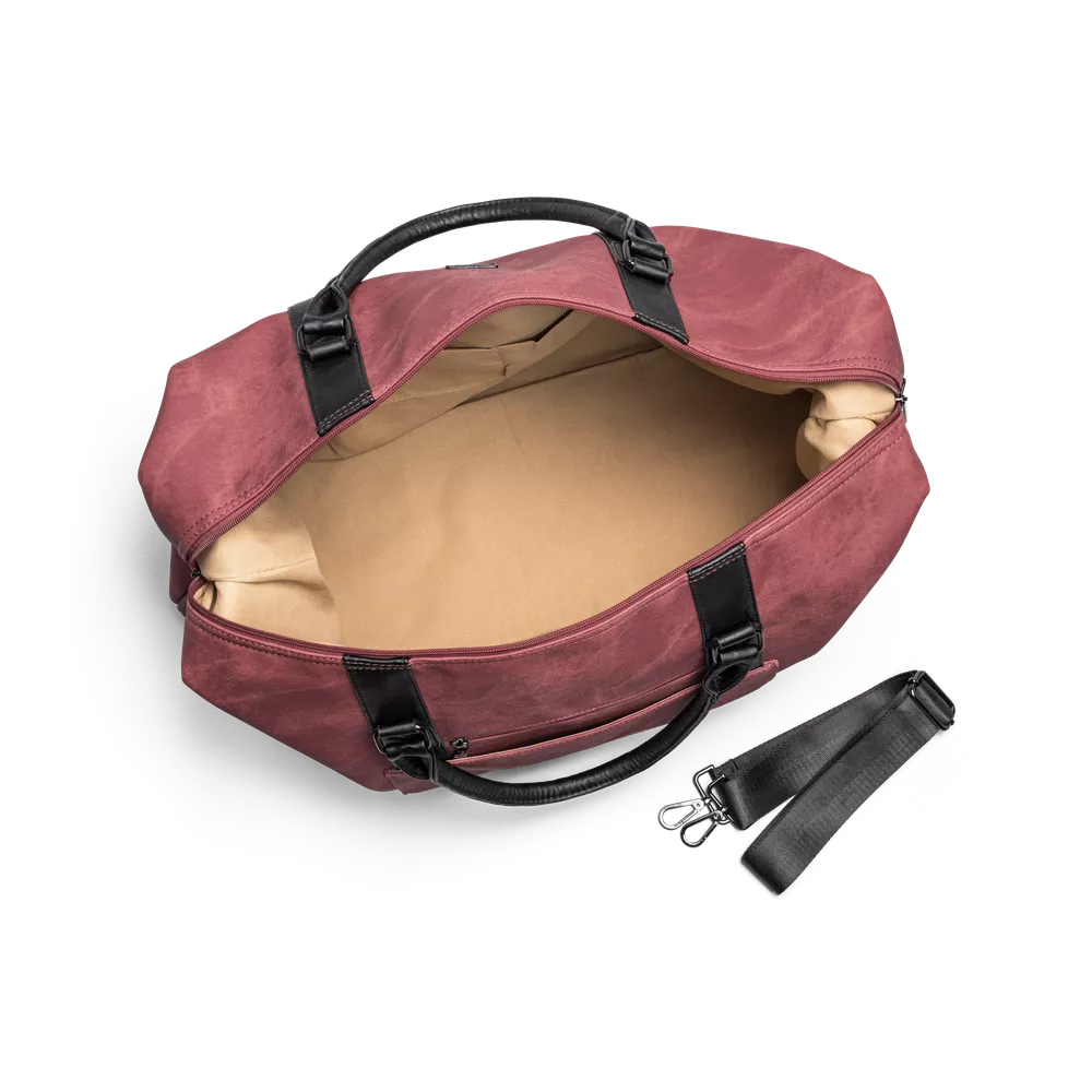 Weekend bag | Stor | Romslig Hovedrom | Burgunder | Avtagbar Skulderstropp | Kim
