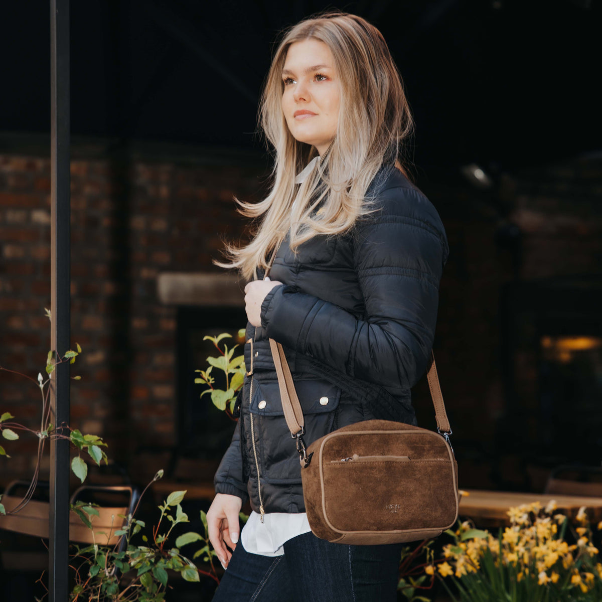 Carina crossbody-veske, Brun