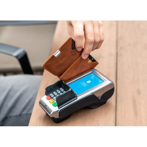 EX M 520 Multiwallet Hazelnut