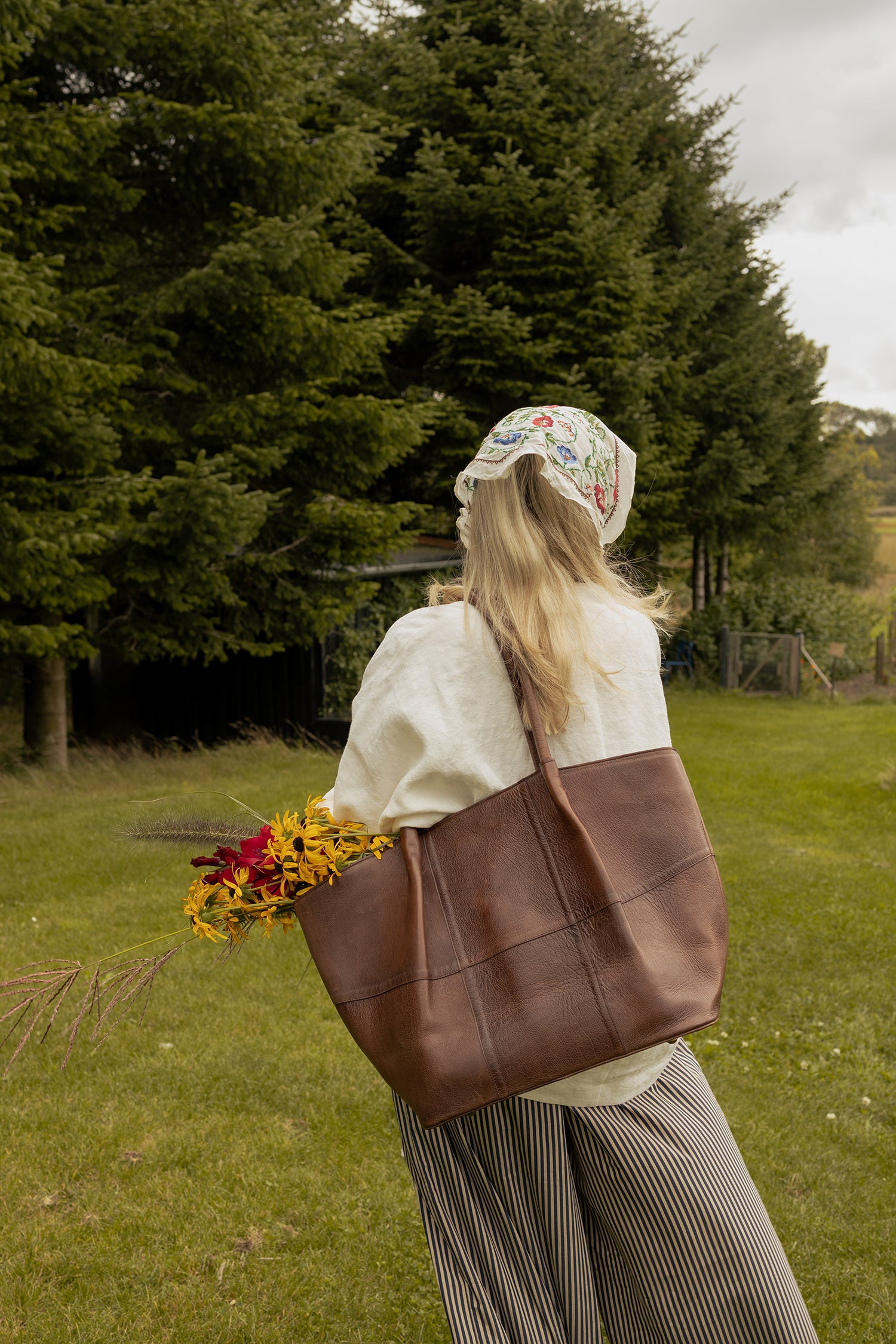 Skulderveske | Romslig | Magnetknapp | Woodsmoke | 6552 Mane Big