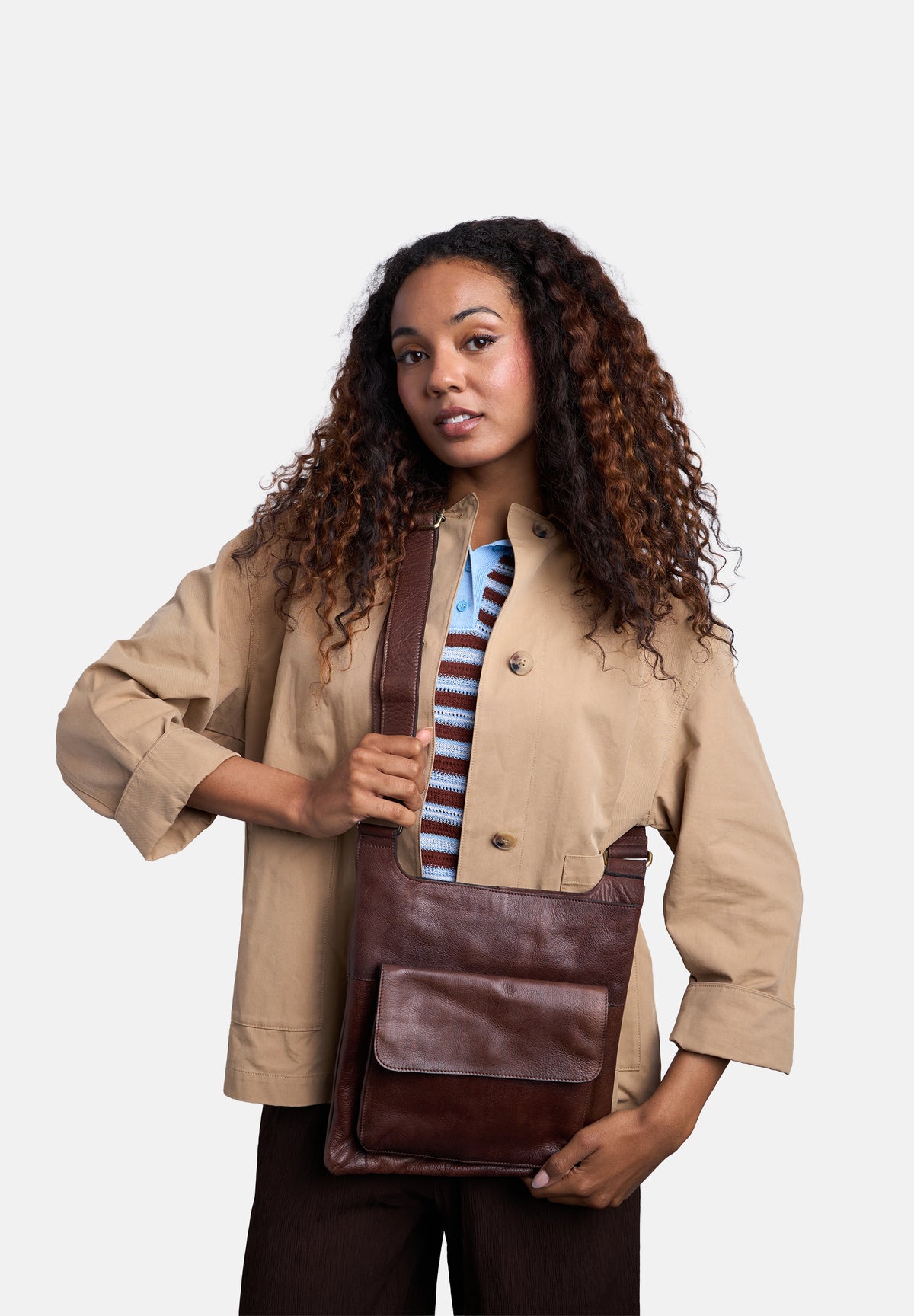 Sara Big Crossover skinnveske, Woodsmoke