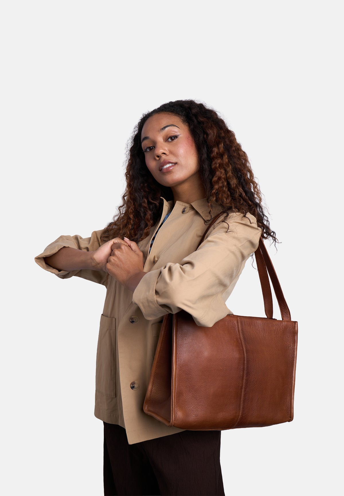 Aro Small skulderveske, Walnut