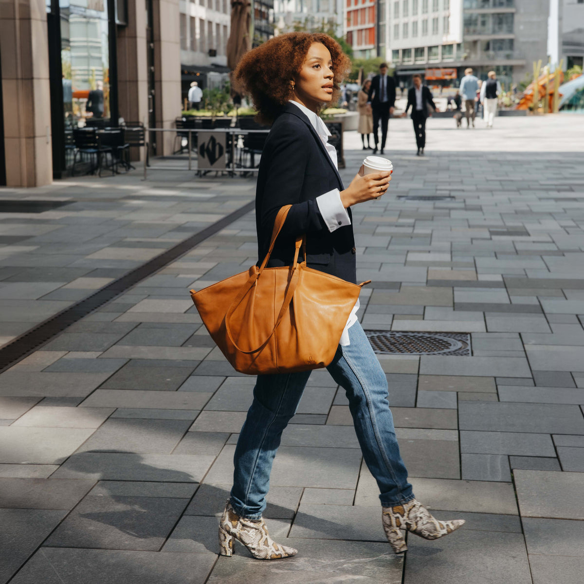 Chic Boho toteveske i skinn, Tan