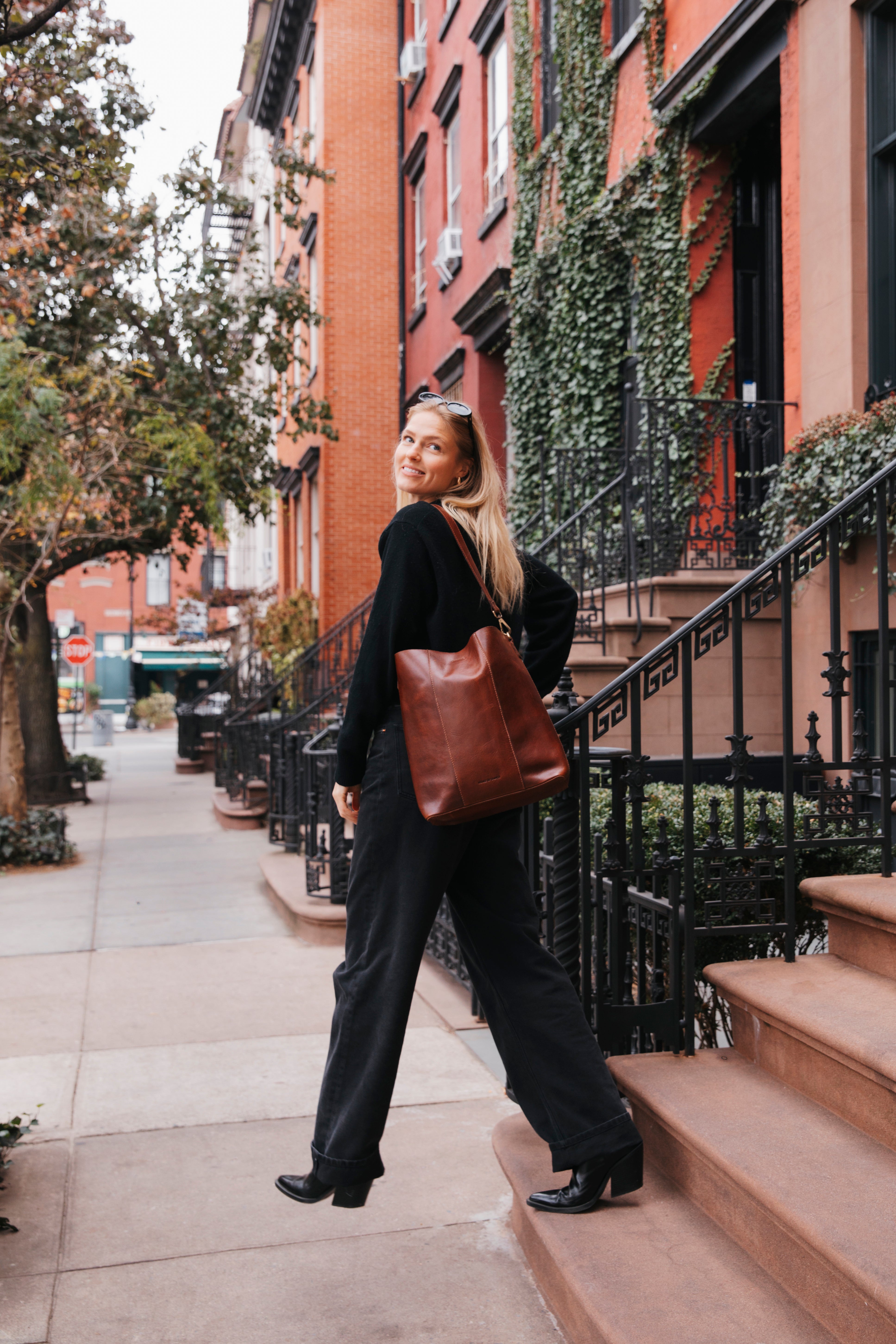 Bucket Veske | Cognac | Skinn | Romslig | 16" | 3070097