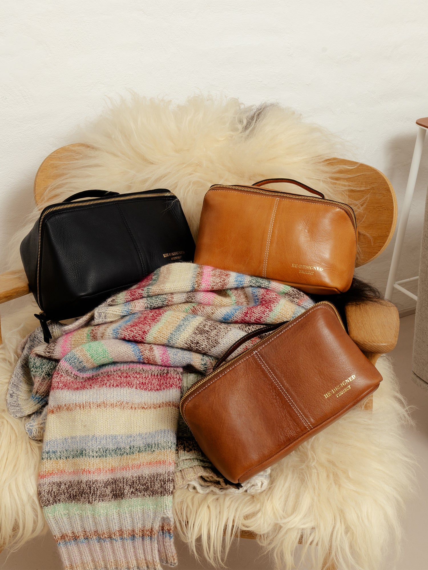 Strikkeoppbevaring | Skinn | Walnut/Gold | Project 10