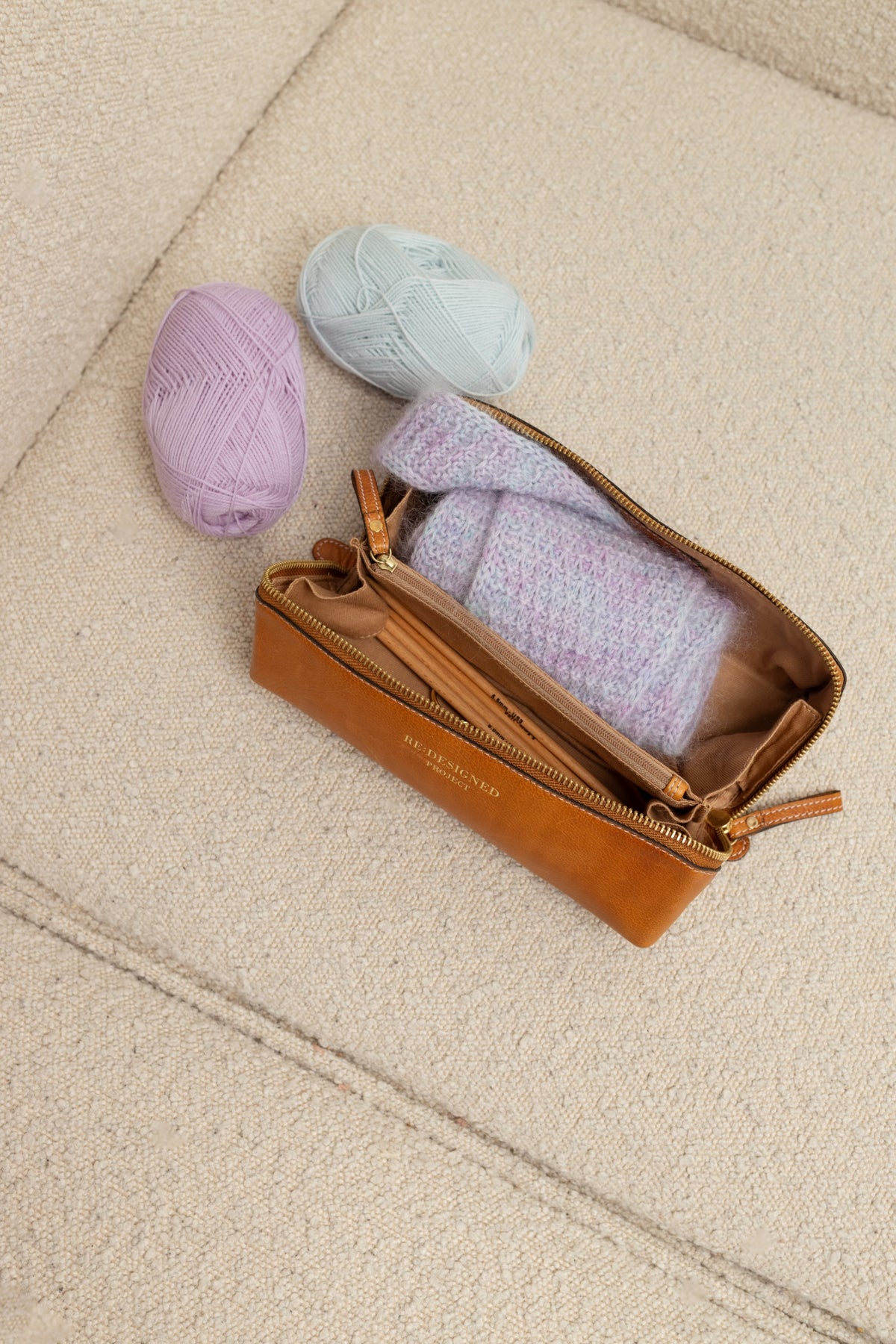 Project 41 Strikkemappe – Skinn, Burned Tan
